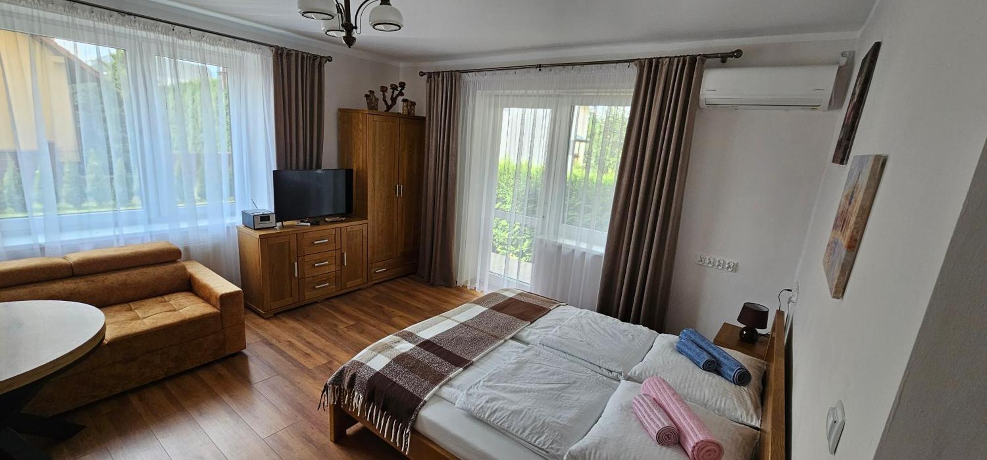 U Janka Trzeciego 6 Sauna & Jacuzzi Олешичі Екстер'єр фото